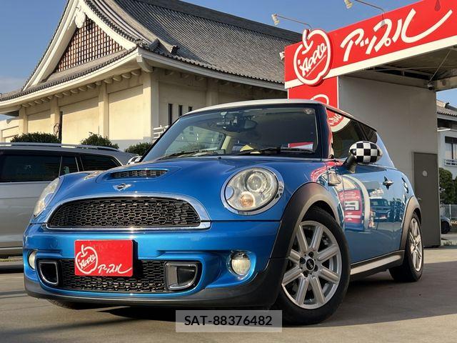 Bmw MINI 2011-03 7215436-0