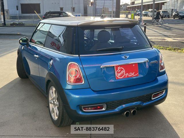 Bmw MINI 2011-03 7215436-10