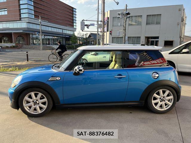 Bmw MINI 2011-03 7215436-26