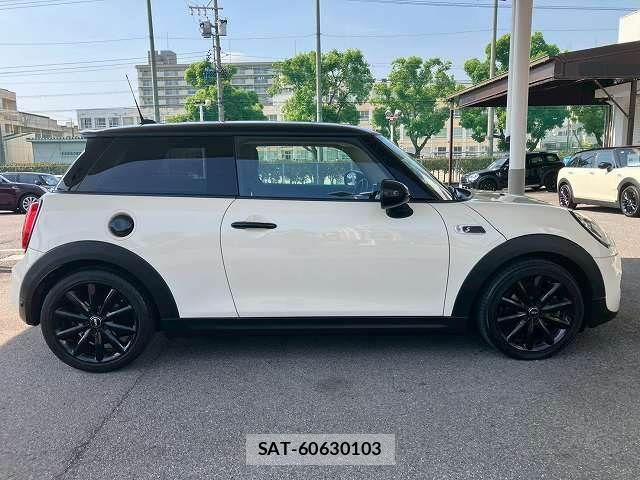 Bmw MINI 2017-11 7249931-11