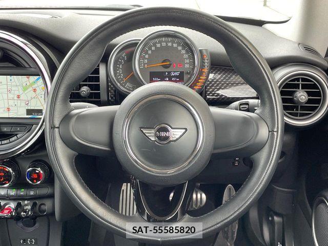 Bmw MINI 2015-03 7357008-9