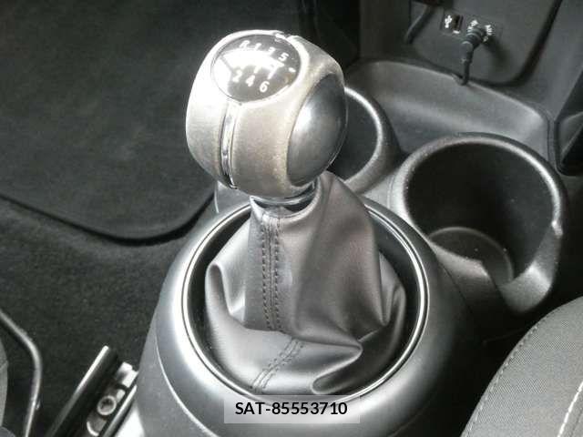 Bmw MINI 2017-03 7499729-6