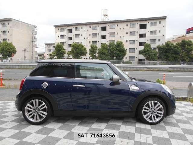 Bmw MINI 2017-01 7615269-3