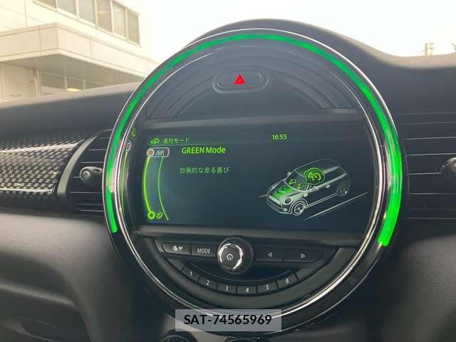 Bmw MINI 2016-10 8098304-16