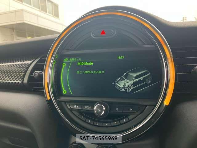 Bmw MINI 2016-10 8098304-18