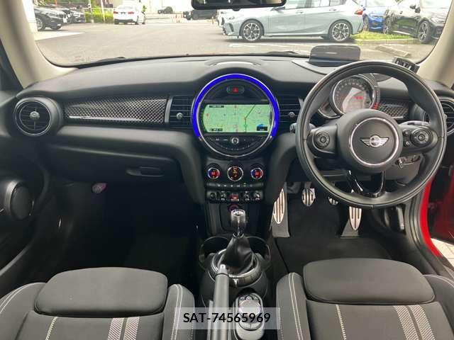 Bmw MINI 2016-10 8098304-1