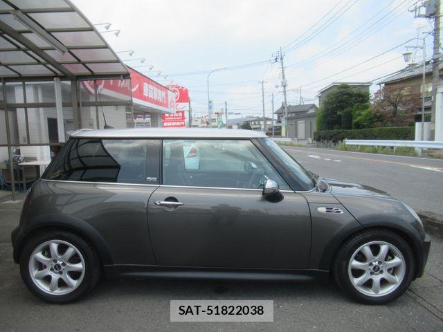 Bmw MINI 2006-03 8229066-3