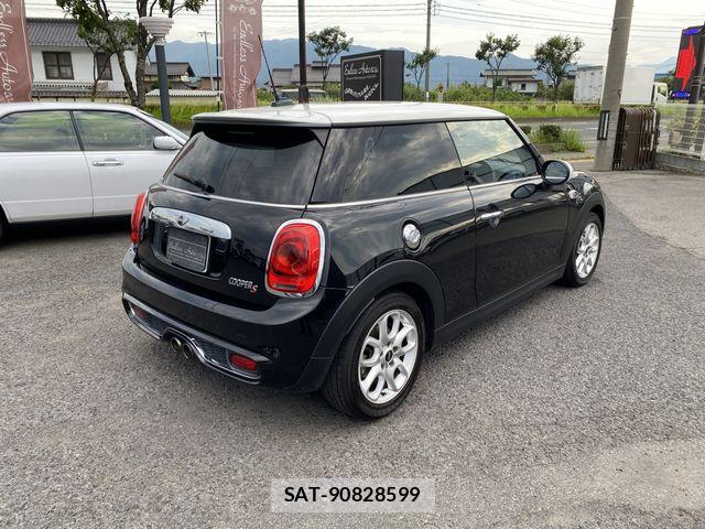 Bmw MINI 2015-08 8313400-3