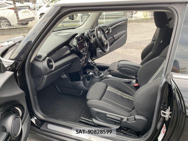 Bmw MINI 2015-08 8313400-8
