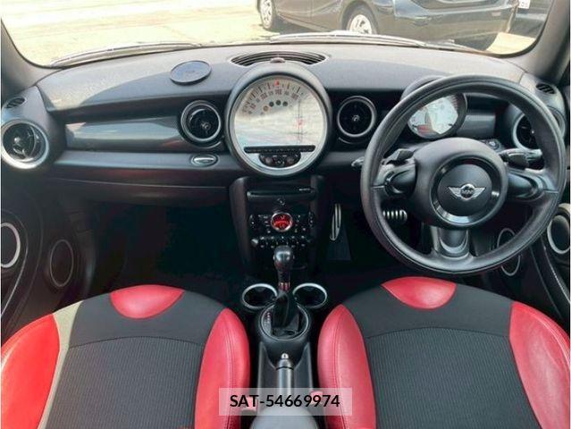 Bmw MINI 2012-03 8313402-2