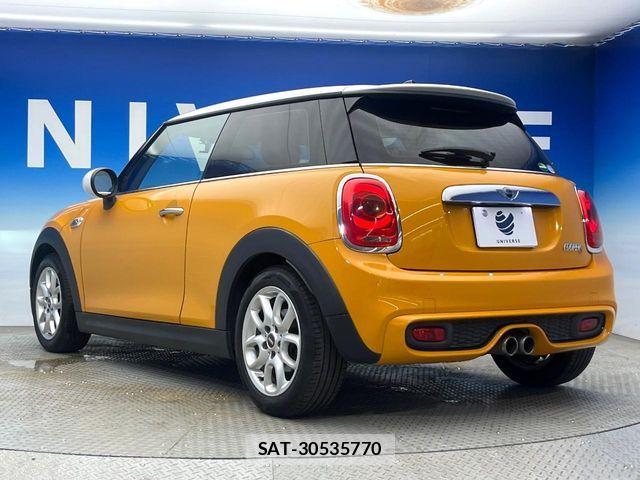 Bmw MINI 2016-02 8364959-17