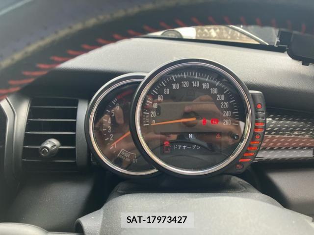 Bmw MINI 2015-04 8411426-23