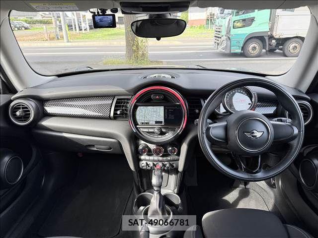Bmw MINI 2014-06 8437965-1
