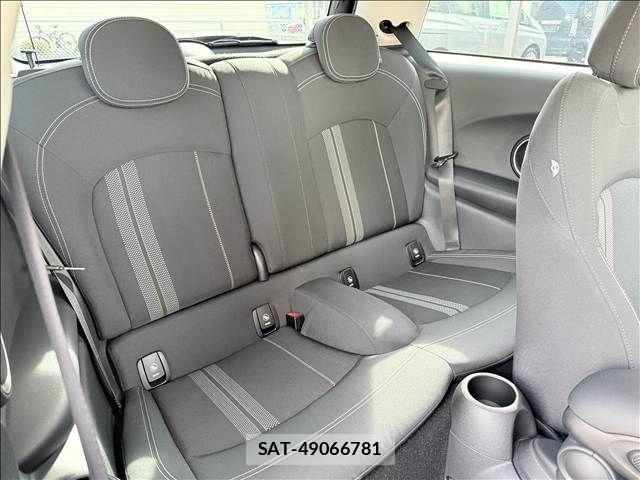Bmw MINI 2014-06 8437965-25