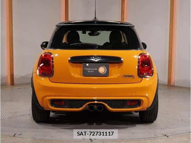 Bmw MINI 2014-05 8457109-7