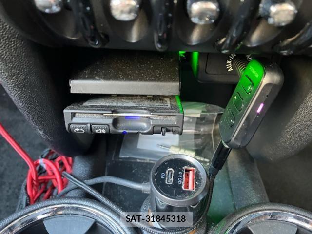 Bmw MINI 2012-06 8523788-18
