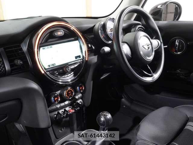 Bmw MINI 2017-12 8626008-14