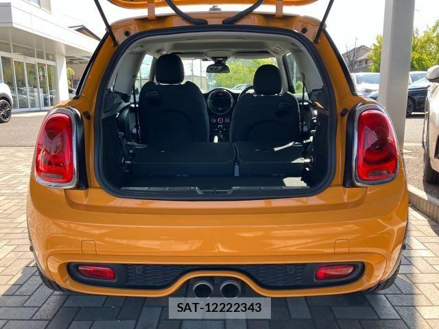 Bmw MINI 2018-02 8658230-11