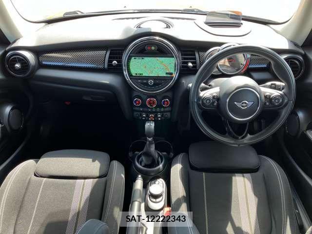 Bmw MINI 2018-02 8658230-1