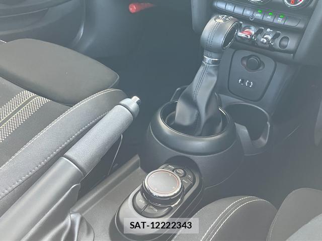 Bmw MINI 2018-02 8658230-19