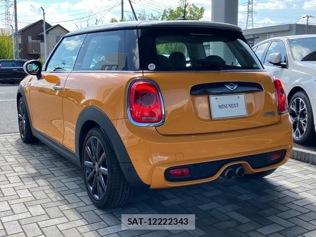 Bmw MINI 2018-02 8658230-2