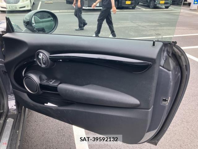 Bmw MINI 2015-01 8658232-7
