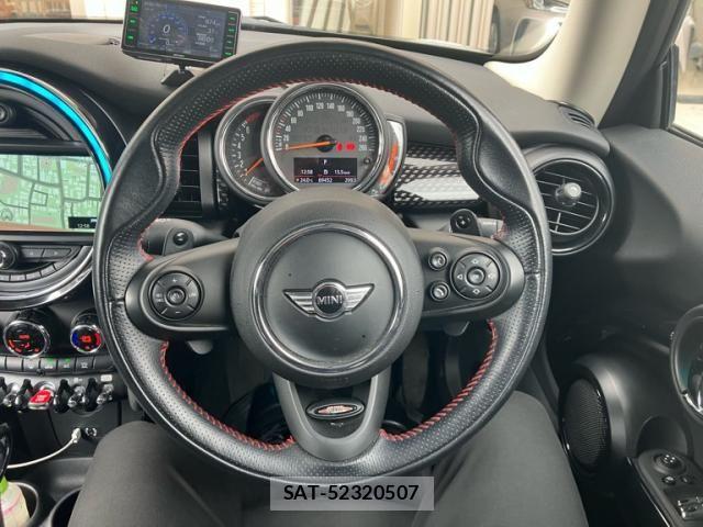 Bmw MINI 2017-12 8828066-17