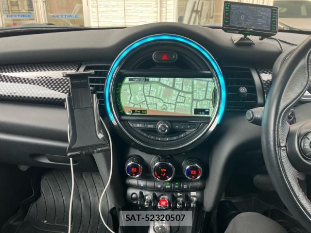 Bmw MINI 2017-12 8828066-22