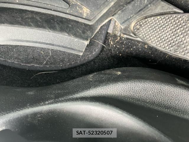 Bmw MINI 2017-12 8828066-24