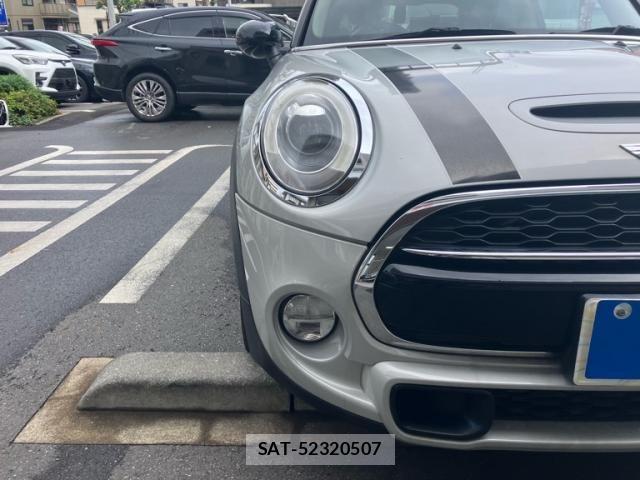 Bmw MINI 2017-12 8828066-2