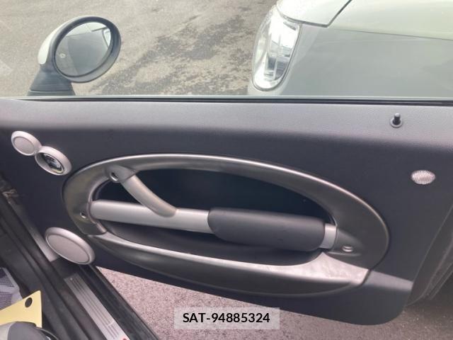 Bmw MINI 2002-10 8828067-11