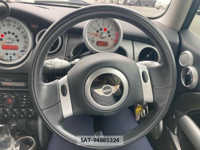Bmw MINI 2002-10 8828067-14