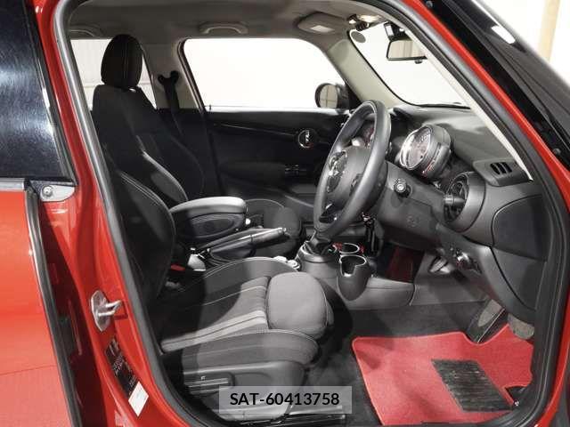 Bmw MINI 2018-05 6007556-11