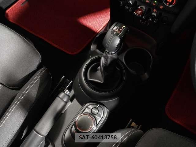 Bmw MINI 2018-05 6007556-13