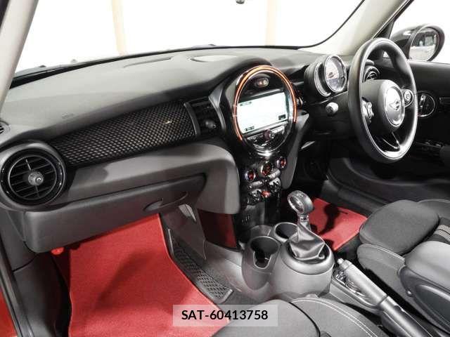 Bmw MINI 2018-05 6007556-16