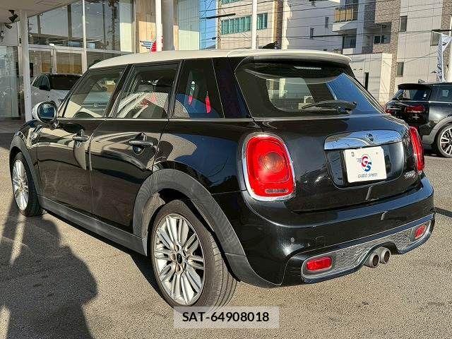 Bmw MINI 2016-04 6670568-14