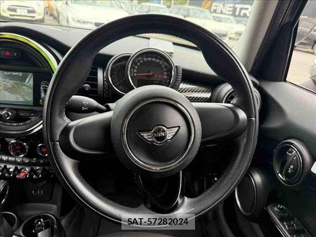 Bmw MINI 2015-06 6750963-8