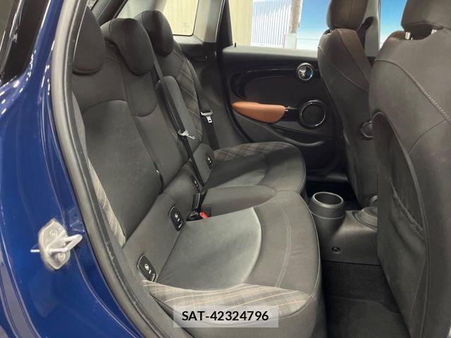 Bmw MINI 2017-02 6990614-9