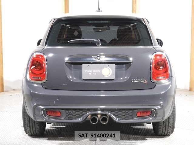 Bmw MINI 2015-01 7721523-8