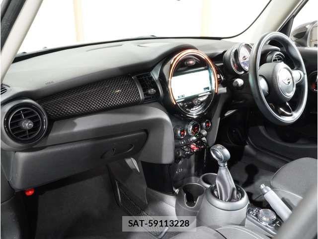 Bmw MINI 2017-10 7875555-12