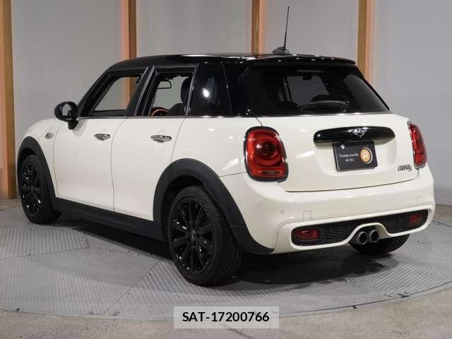 Bmw MINI 2017-05 7875556-1