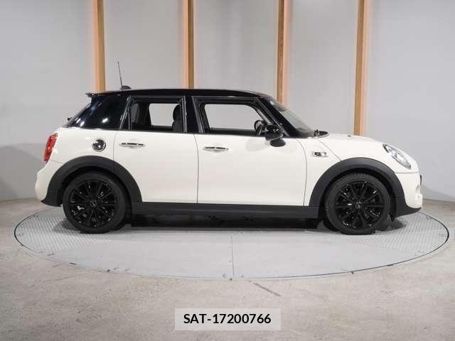 Bmw MINI 2017-05 7875556-20