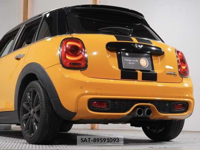 Bmw MINI 2018-02 8073093-23