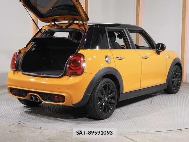 Bmw MINI 2018-02 8073093-25