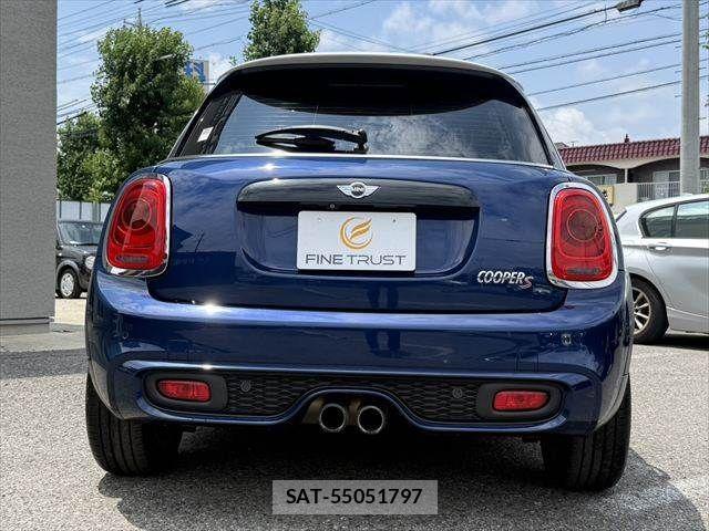 Bmw MINI 2016-04 8098305-17