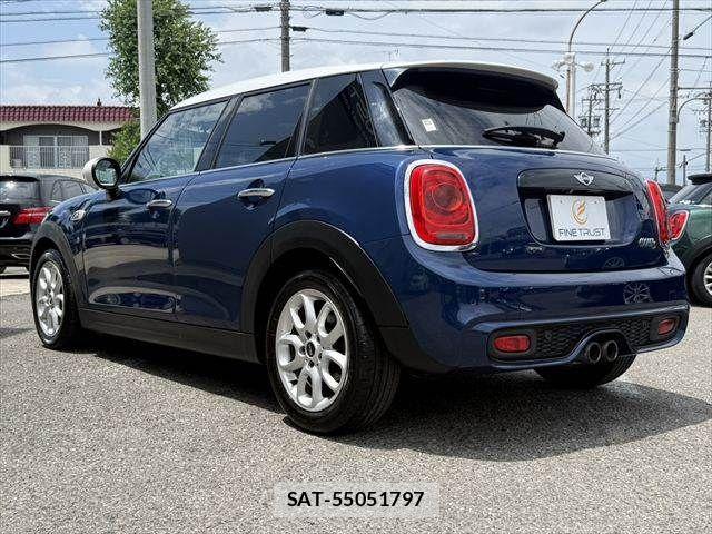 Bmw MINI 2016-04 8098305-18