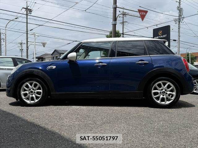 Bmw MINI 2016-04 8098305-19
