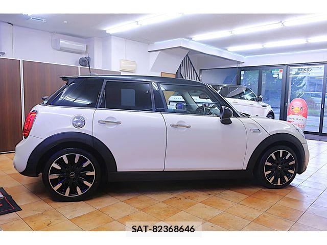 Bmw MINI 2017-10 8206635-2