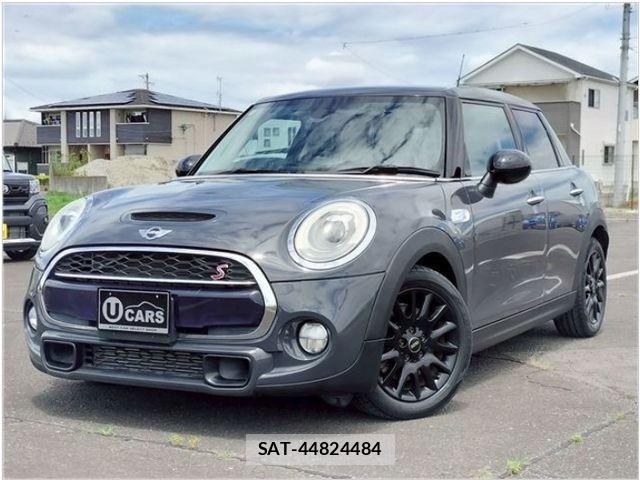 Bmw MINI 2016-03 8206636-0
