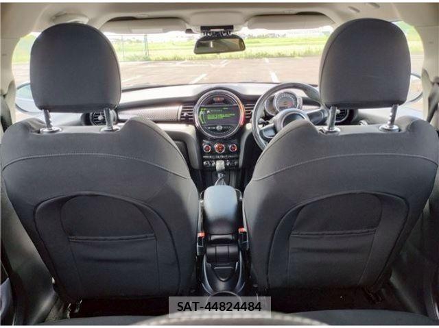 Bmw MINI 2016-03 8206636-9